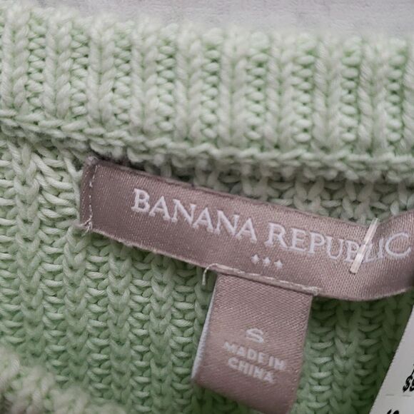 Banana republic sweater  - Picture 2 of 3